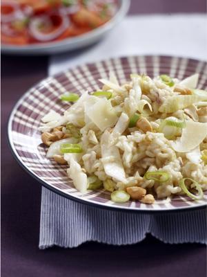 risotto with chicory, cheese and cashew nuts
