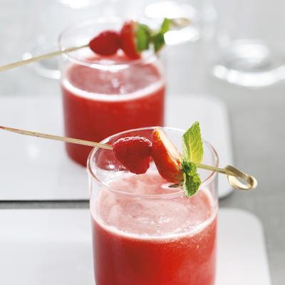 strawberry raspberry cocktail