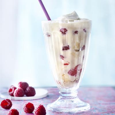 zuppa inglese with raspberries