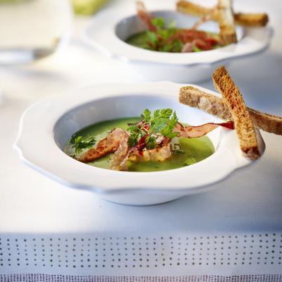green pea soup with crispy baked ham