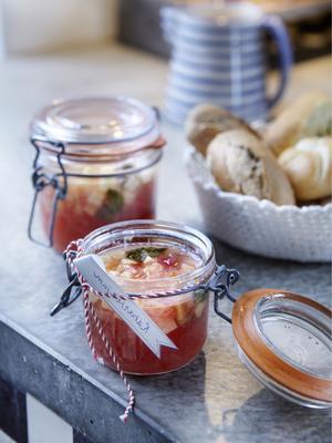 rhubarb jam with apple and mint