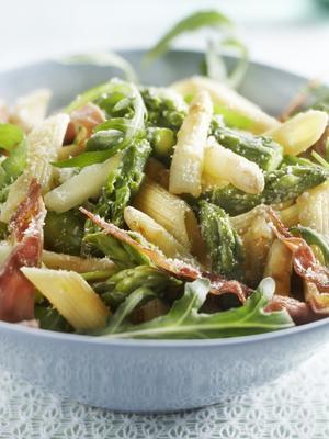 penne with asparagus and parma ham