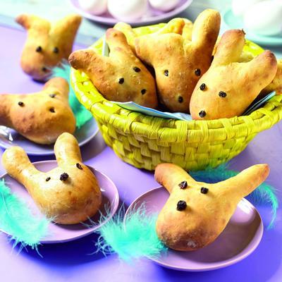 Easter bunny rolls