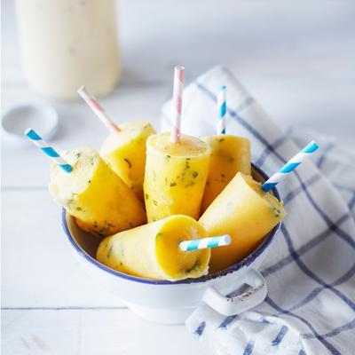 custard ice creams with mango and mint