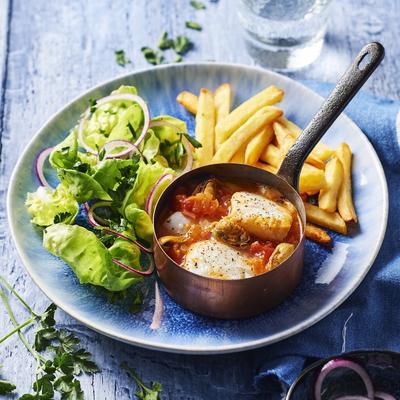 summery fish jar with white wine and tomato
