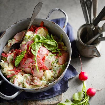 radish stew with salami