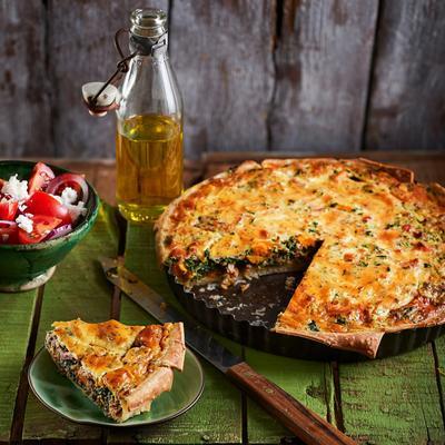 savory pie with sweet potato, raw ham and spinach