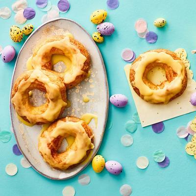 glazed soes wreaths with almond cream