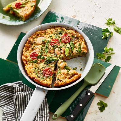 frittata with green asparagus and shrimps