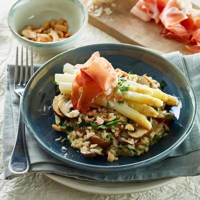 asparagus with almond risotto and parma ham