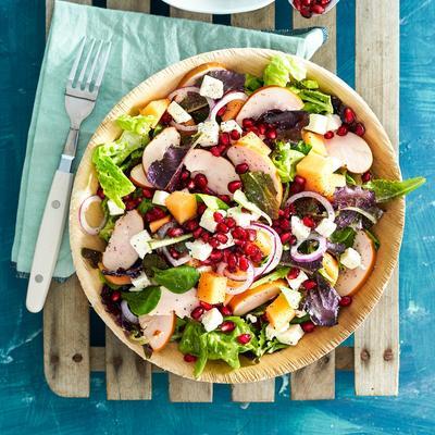salad with smoked chicken and melon