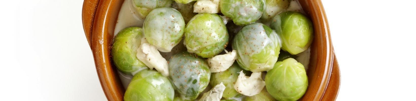 Brussels sprouts with gorgonzola sauce