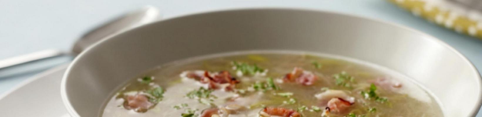 chicken soup with leek and bacon