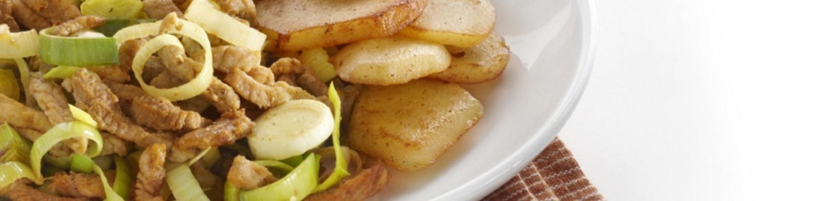 fried potatoes with shawarma