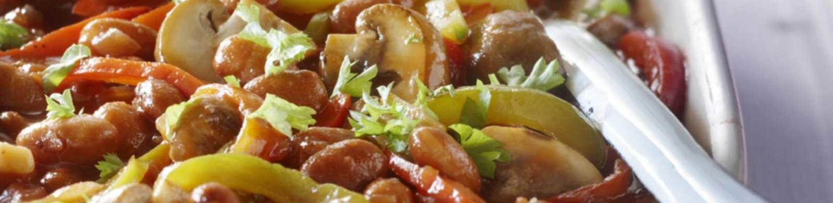 kidney beans with paprika and mushrooms