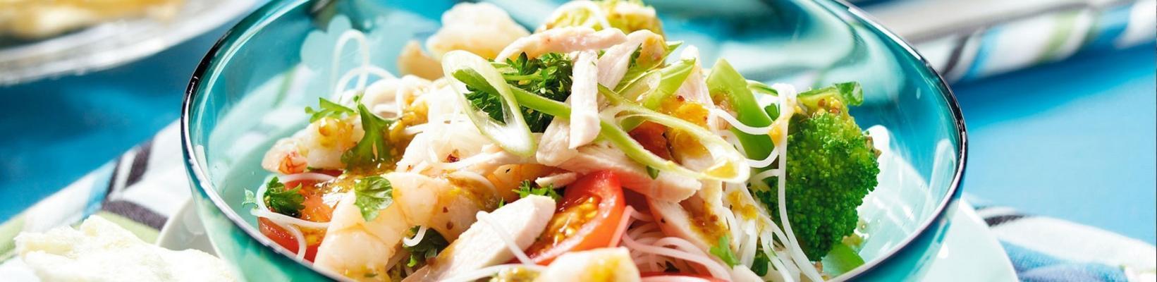 noodle salad with chicken and shrimps