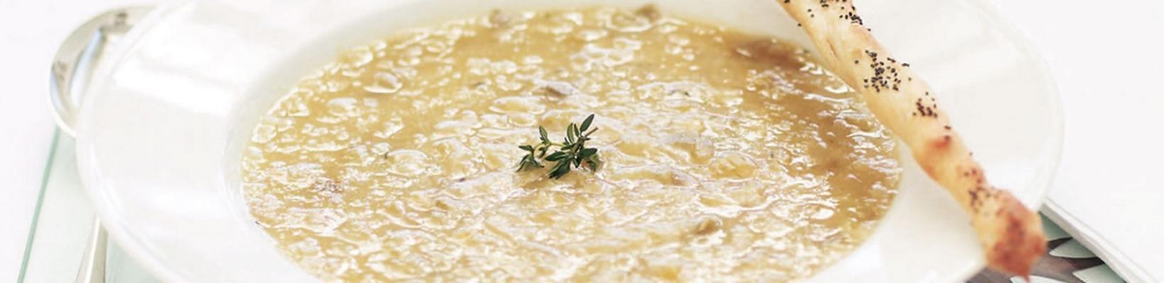 soup of leek, potato and roasted garlic