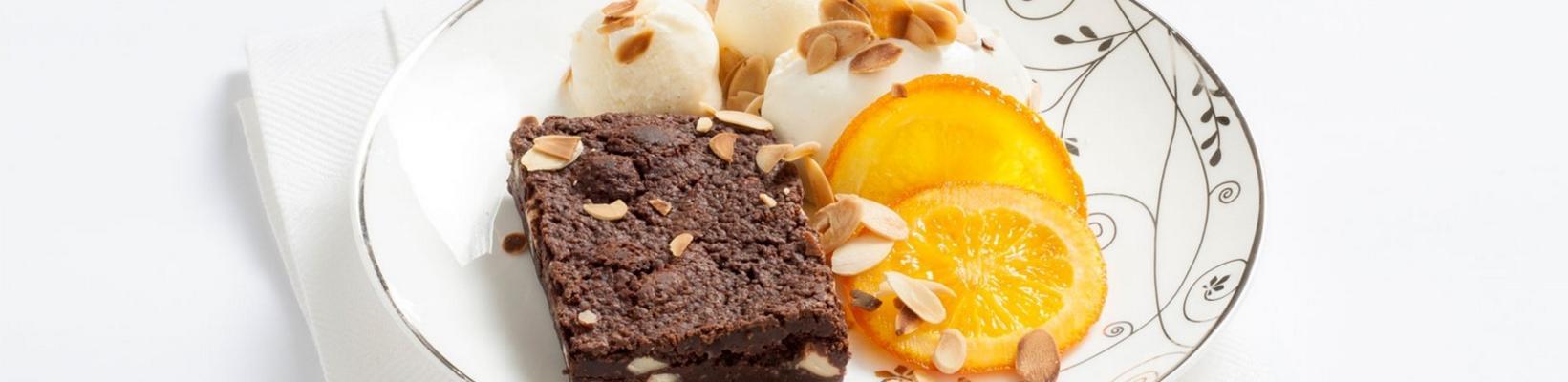 chocolate brownie with orange dessert