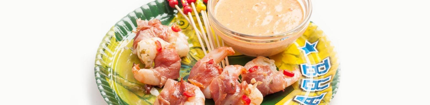 grilled shrimps with roasted red pepper aioli