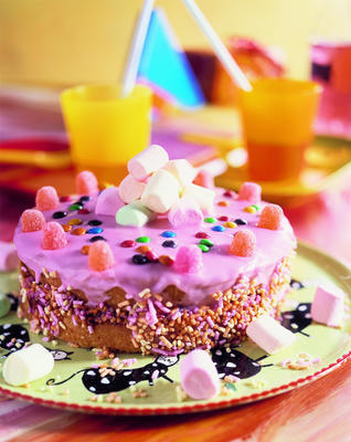 pink cake pie