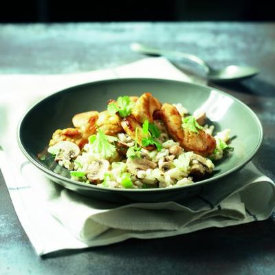 risotto with chicken, chestnut mushrooms and coriander