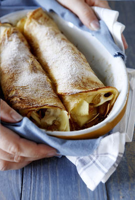apple-raisin pancake rolls with nuts