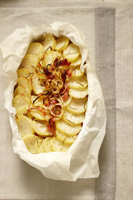 potato pie with rosemary and pancetta