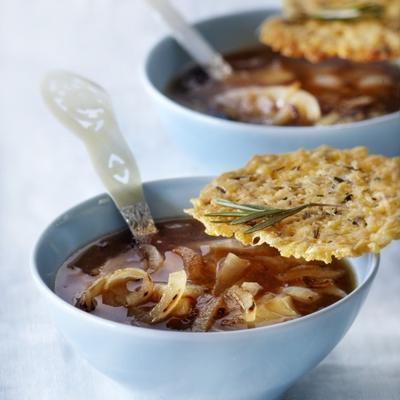 onion soup with cheese crust