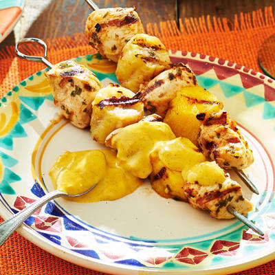 chicken skewers with mango and banana