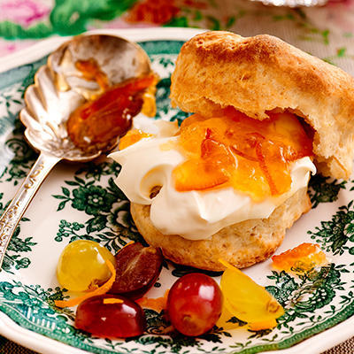 scones with grape compote