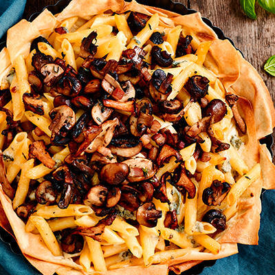 filo pastry pie with pasta and mushrooms