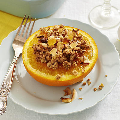 oranges with cruesli from the oven