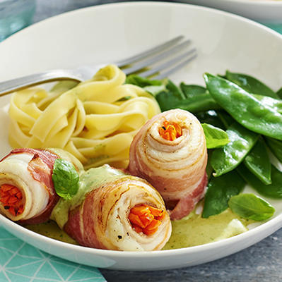 plaice rolls in bacon with basil sauce