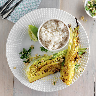 grilled pointed cabbage with curry dressing