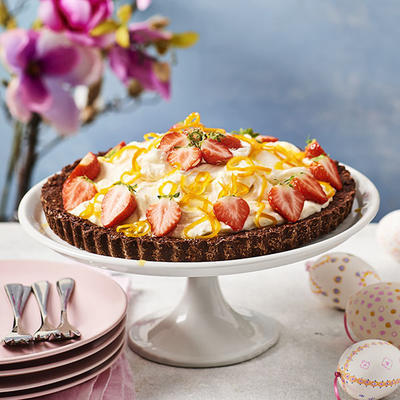 chocolate cake with orange cream