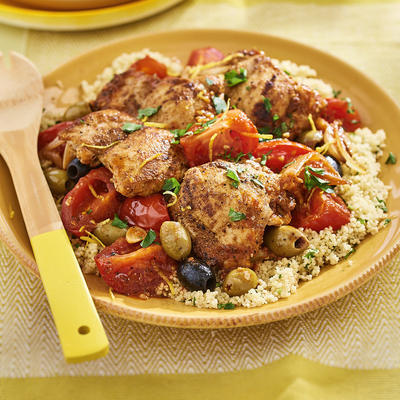 chicken with tomato and olives