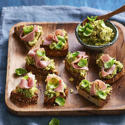 crostini with sprout puree