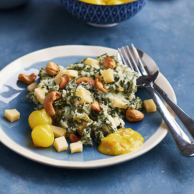 kale stew with cashew nuts and cheese