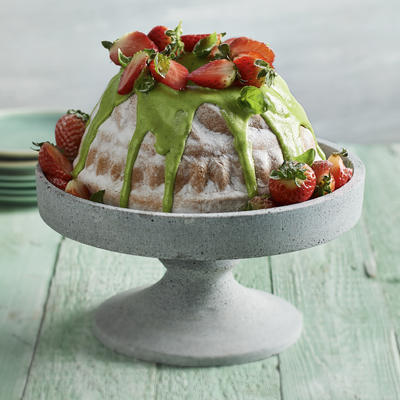 turban with basil glaze and strawberries