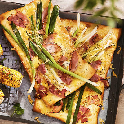 flammkuchen with spring onion
