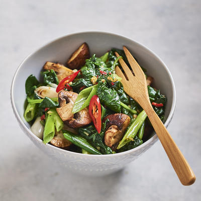 oriental spinach with mushrooms