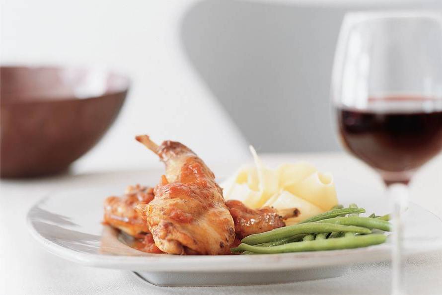 Stewed rabbit with tomato gravy - Recipe Guide