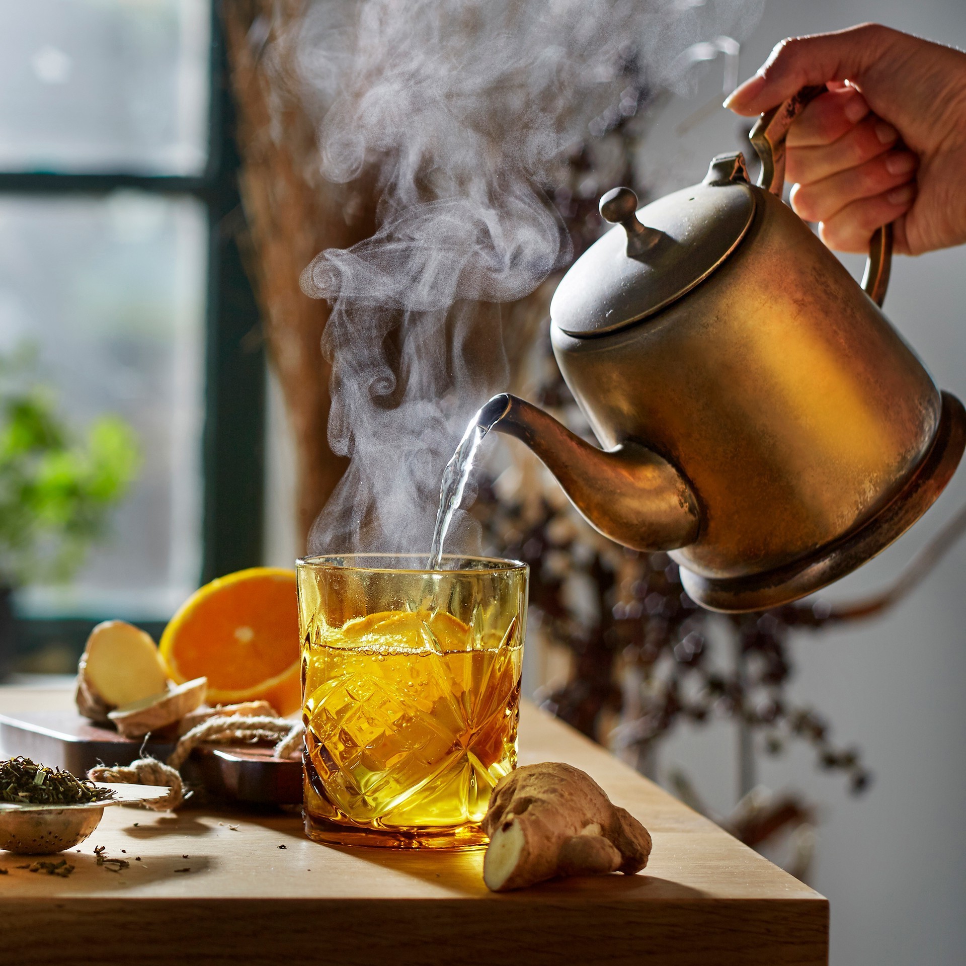 Ginger-orange tea with honey Ginger-orange tea with honey