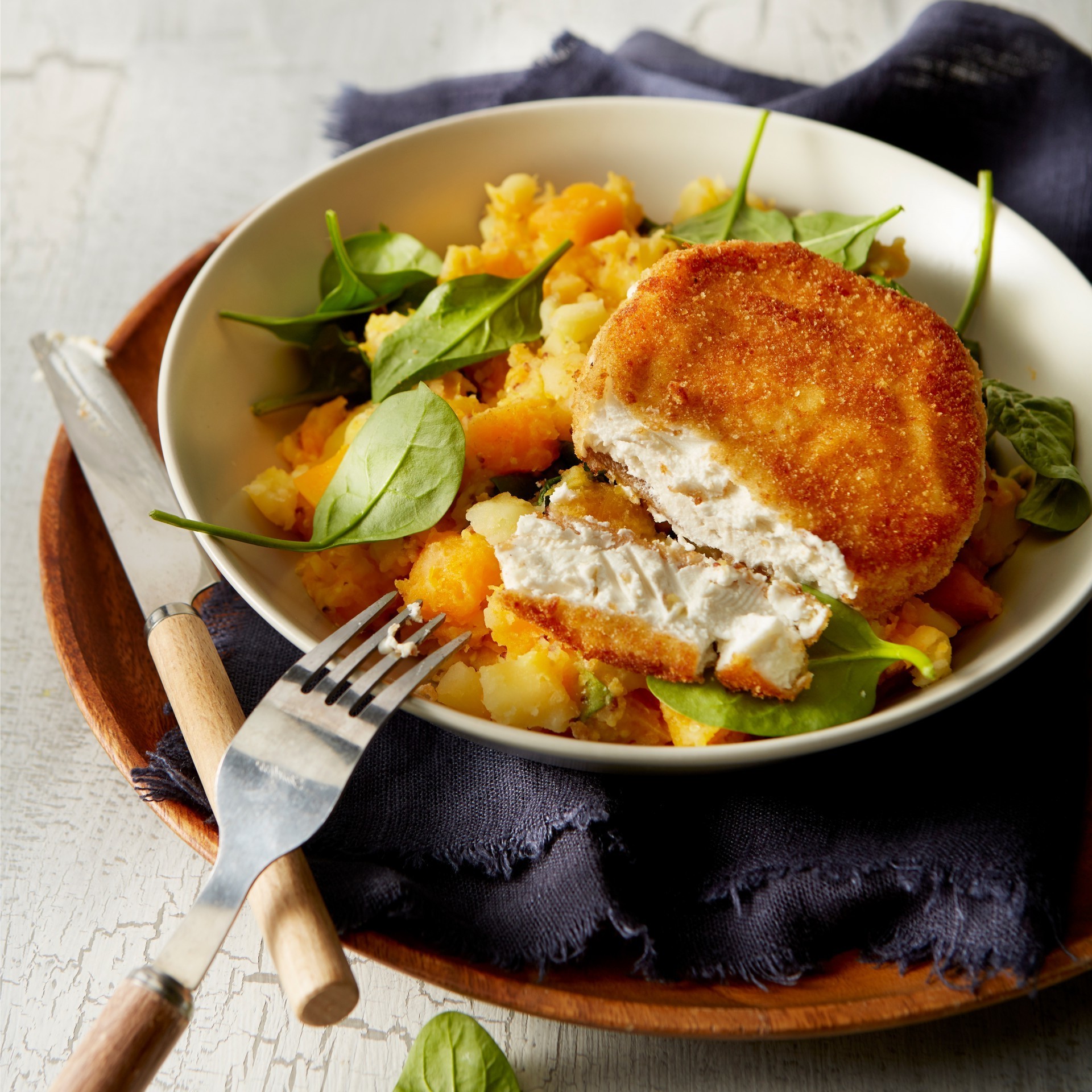 Pumpkin stew with spinach and crispy goat's cheese Pumpkin stew with spinach and crispy goat's cheese