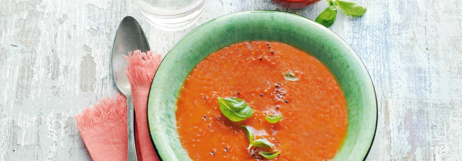 Tomato soup with basil Tomato soup with basil