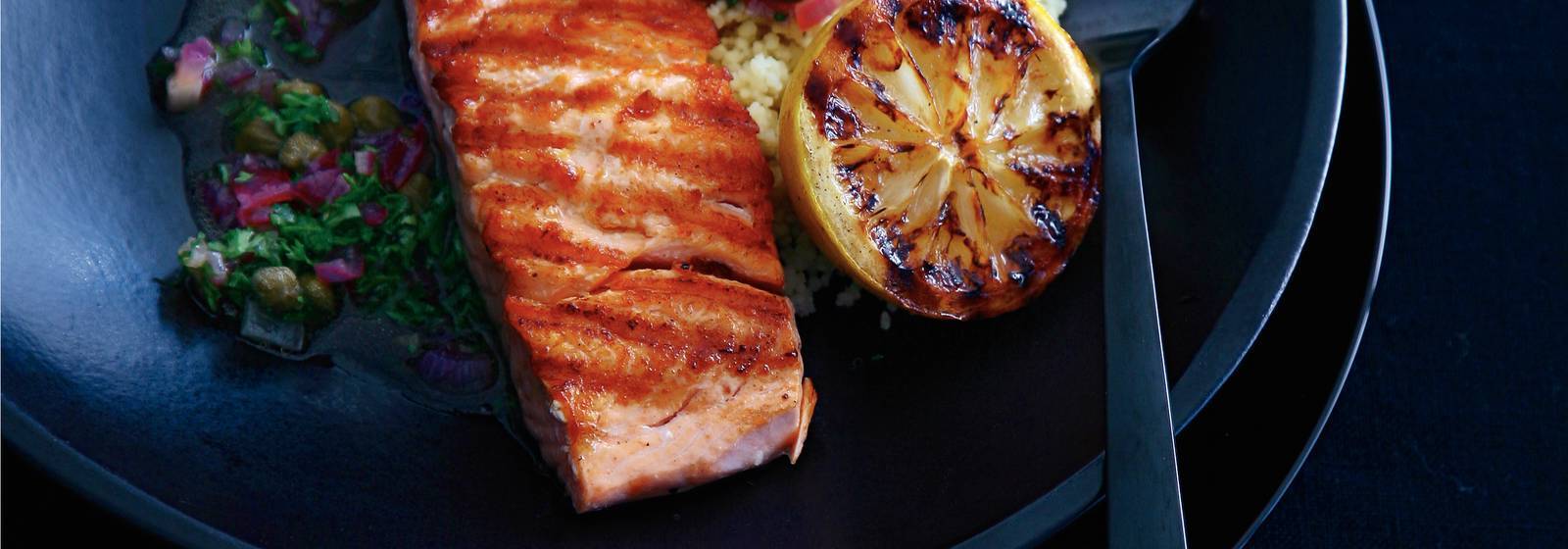 Grilled salmon with lemon Grilled salmon with lemon