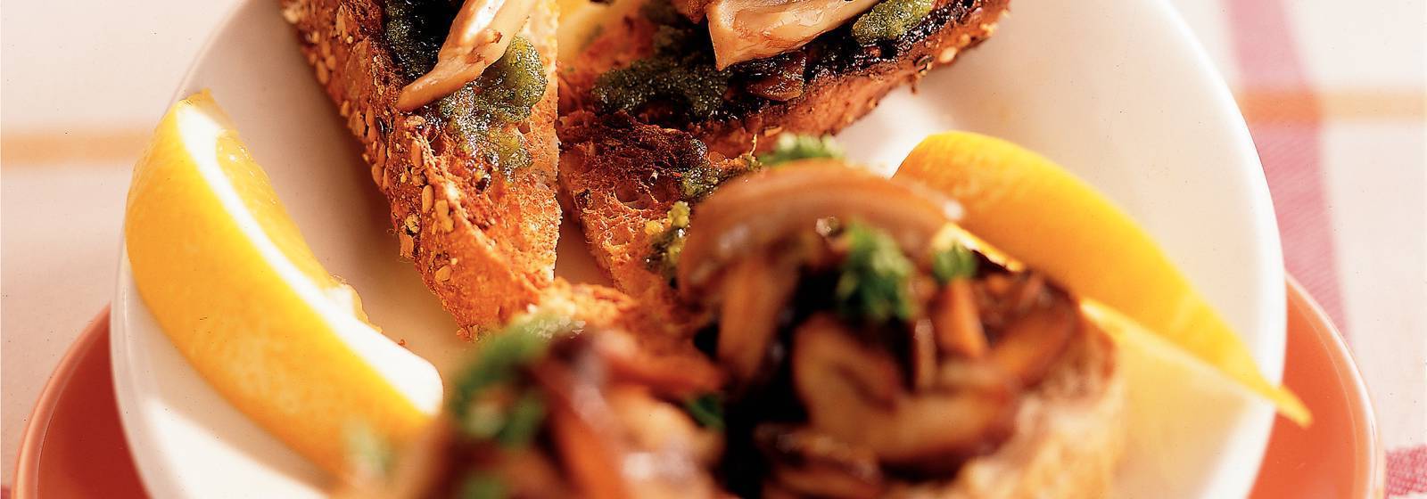 Mushroom crostini Mushroom crostini