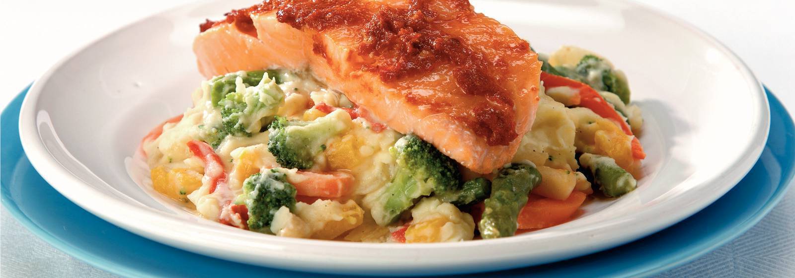 Salmon fillet on Italian vegetable stew Salmon fillet on Italian vegetable stew